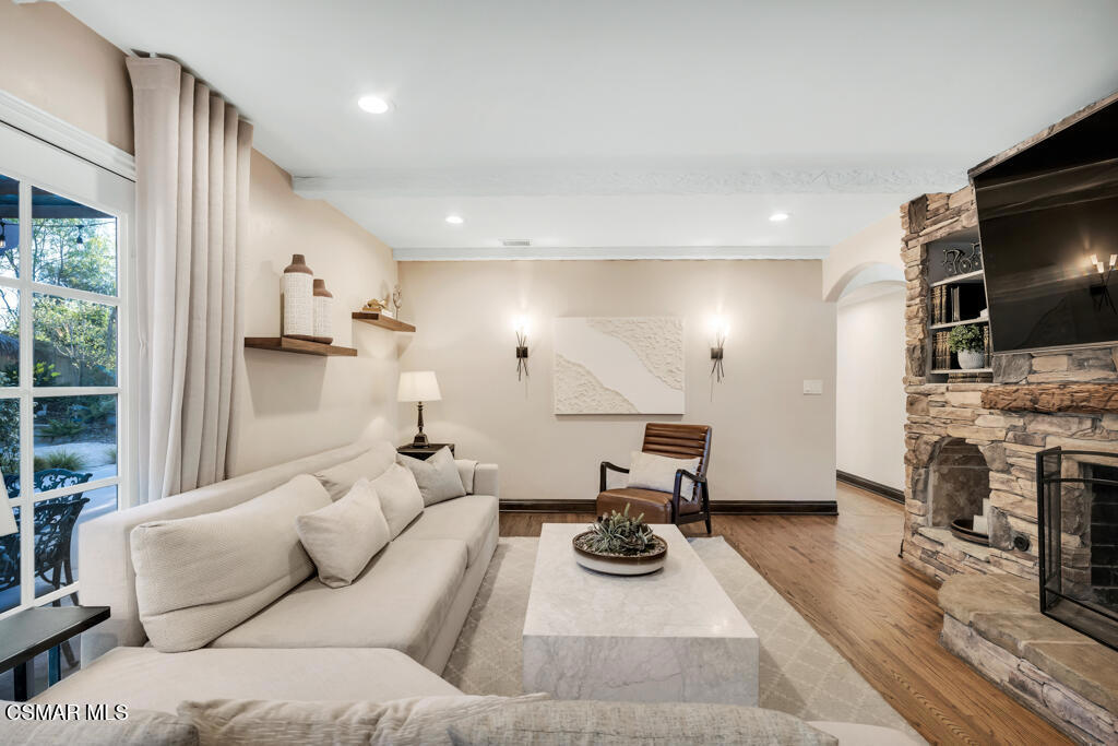 Waverly Heights-533 - 1005472 - Residential