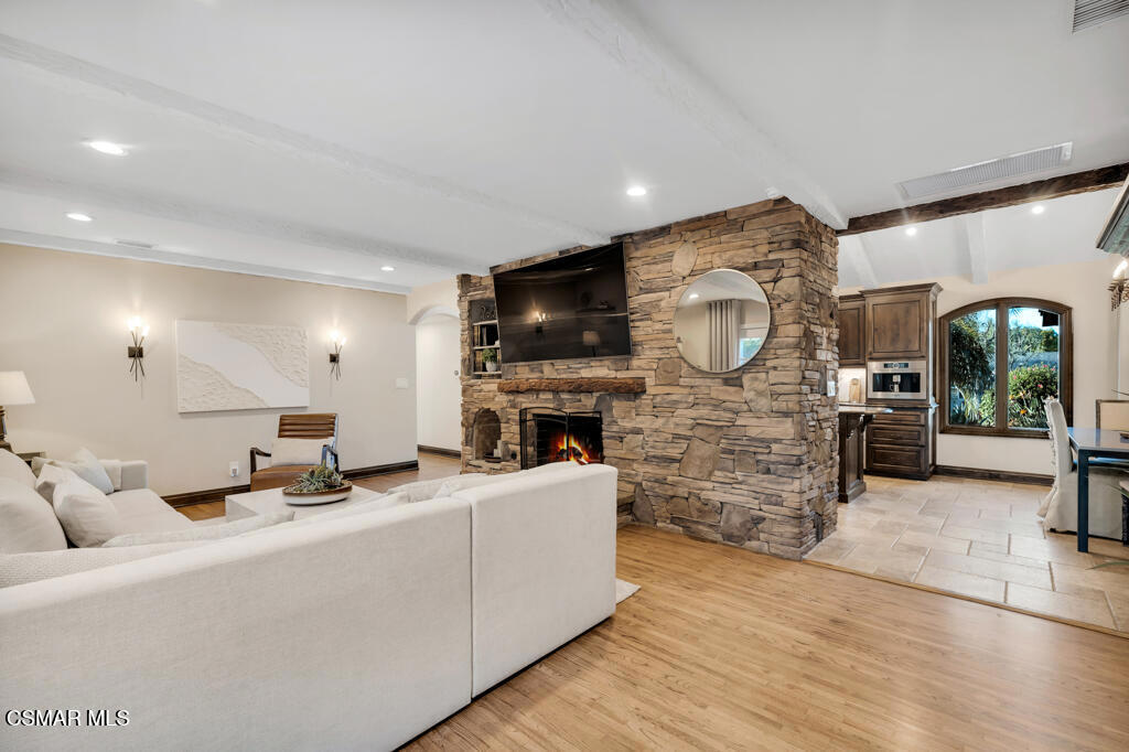 Waverly Heights-533 - 1005472 - Residential