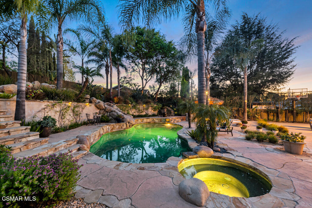 Waverly Heights-533 - 1005472 - Residential
