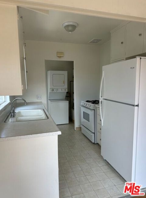 Tiny photo for 2354 S Beverly Glen Boulevard, Los Angeles, CA 90064 (MLS # 25609945)