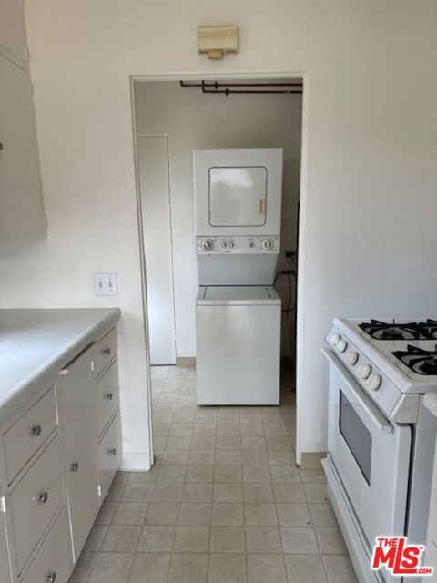 Tiny photo for 2354 S Beverly Glen Boulevard, Los Angeles, CA 90064 (MLS # 25609945)