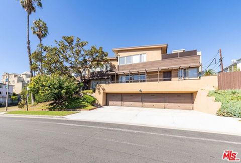 Photo of 2354 S Beverly Glen Boulevard, Los Angeles, CA 90064 (MLS # 25609945)
