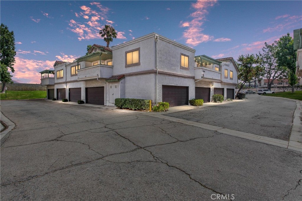10246 Chaparral