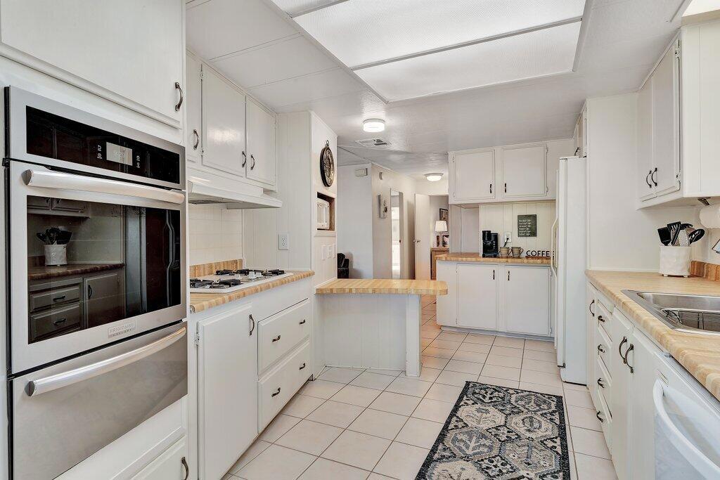 Portola Country Club - Manufactured In Park