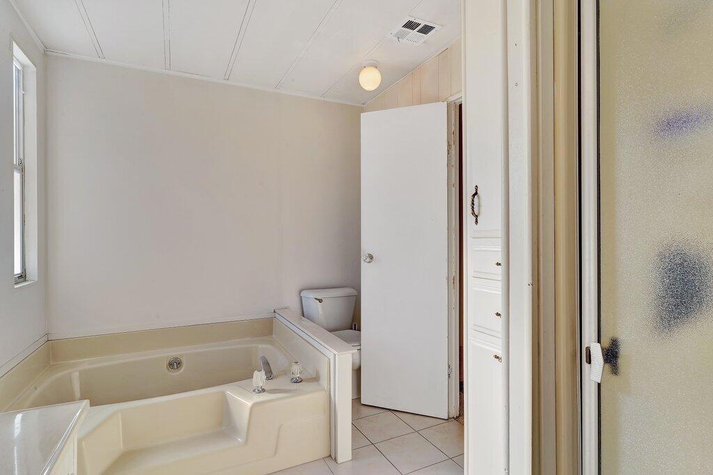 Portola Country Club - Manufactured In Park