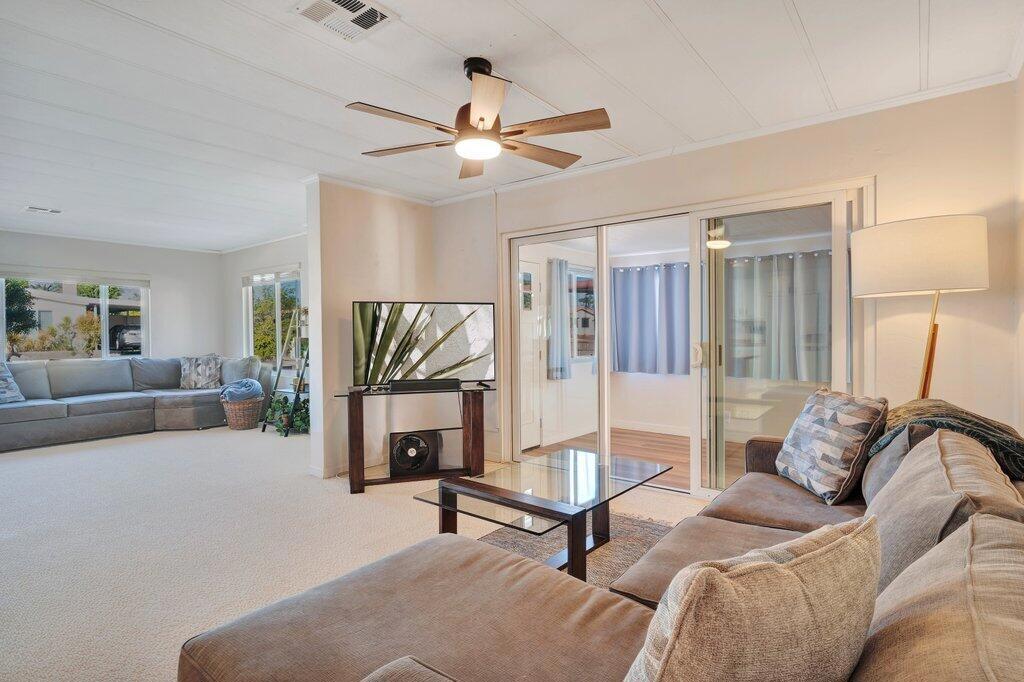 Portola Country Club - Manufactured In Park