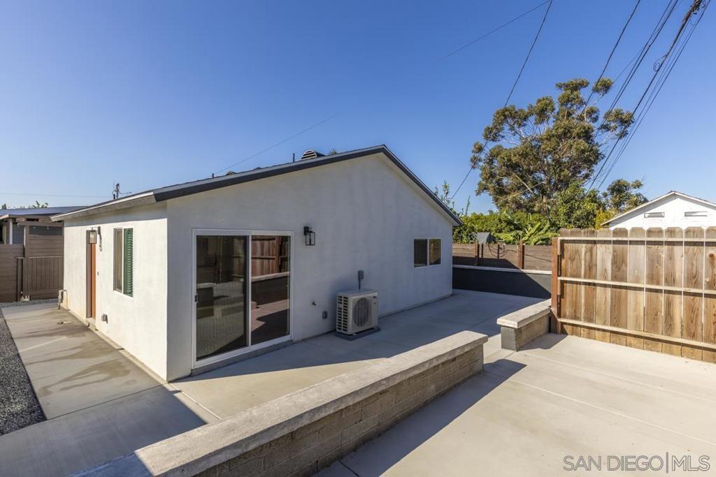 Encanto - Residential Lease