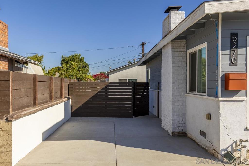 Encanto - Residential Lease