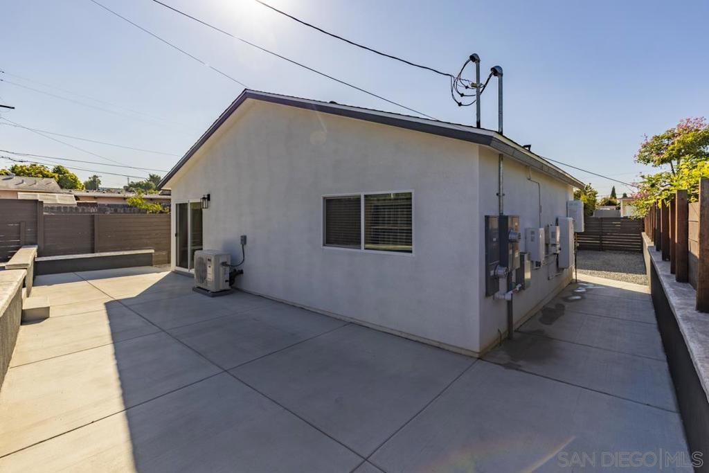 Encanto - Residential Lease