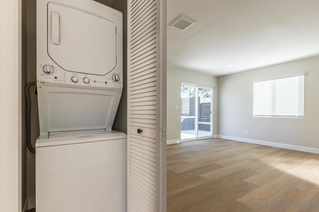Encanto - Residential Lease