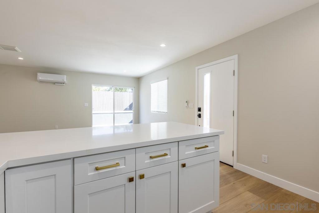 Encanto - Residential Lease