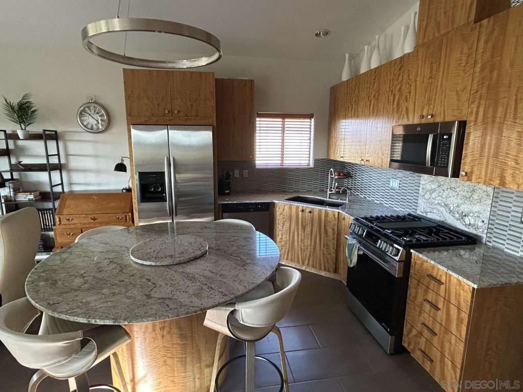 86169 Sonoma Creek Rd