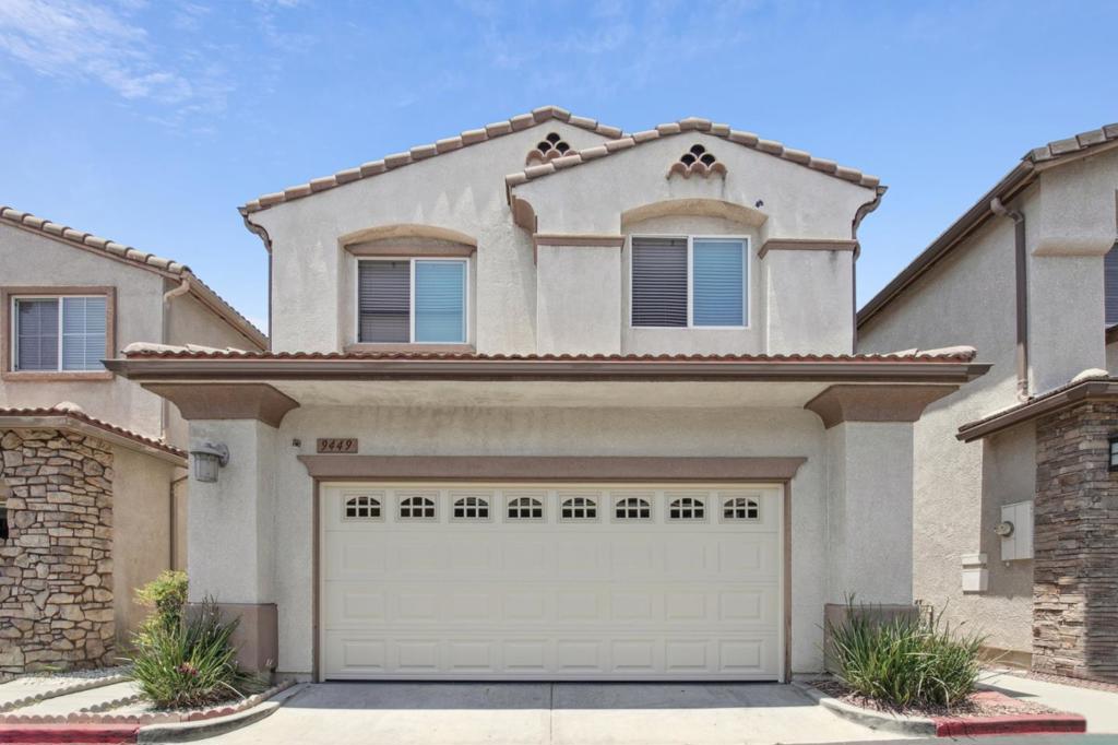 Get $500 off the 2nd month's rent if a lease is signed on or before July 31, 2025! Message for details! This spacious Northridge home is just minutes from the VA Hospital in Sepulveda and close to other medical facilities, plus a short drive from Cal State Northridge. The main living area blends comfort and functionality, with an open layout that connects the living room, dining area, and kitchen. Rich-toned wood floors add warmth underfoot, while large windows and glass sliders bring in plenty of natural light.. Right outside, the fenced backyard includes a patio space and low-maintenance turf. When you're ready to recharge, the main bedroom provides privacy along with an ensuite bath and walk-in shower. Additional bedrooms offer versatility for guests, home offices, or hobbies, depending on your needs. It has quick access to both the I-405 and I-5, streamlining commutes to the greater LA area. *The electric utility bill is offset by installed solar panels. This will run at $211.89 / month. Any electricity overages will be covered by LADWP. The electric bill, on average, is much less for homes with Solar installed. Additionally, the garage is equipped with power for Electric Vehicles. *Up to 2 pets allowed. Pet weight limit is 20 lbs