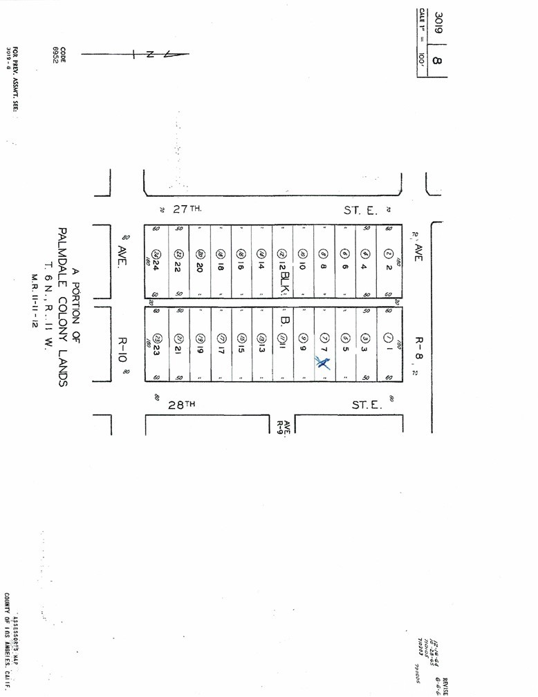 Flat lot near shops and homes. Buyer to contact city of Palmdale for current and future use and development of the property.