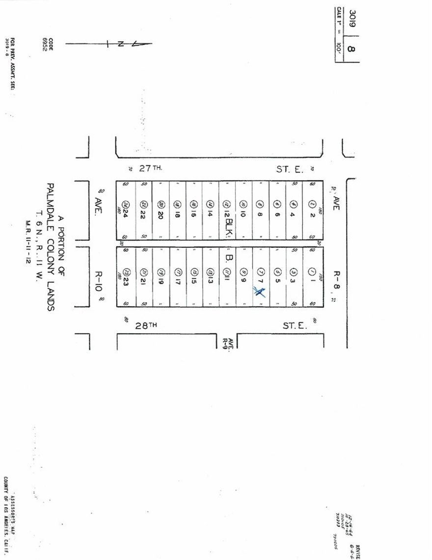Flat lot near shops and homes. Buyer to contact city of Palmdale for current and future use and development of the property.