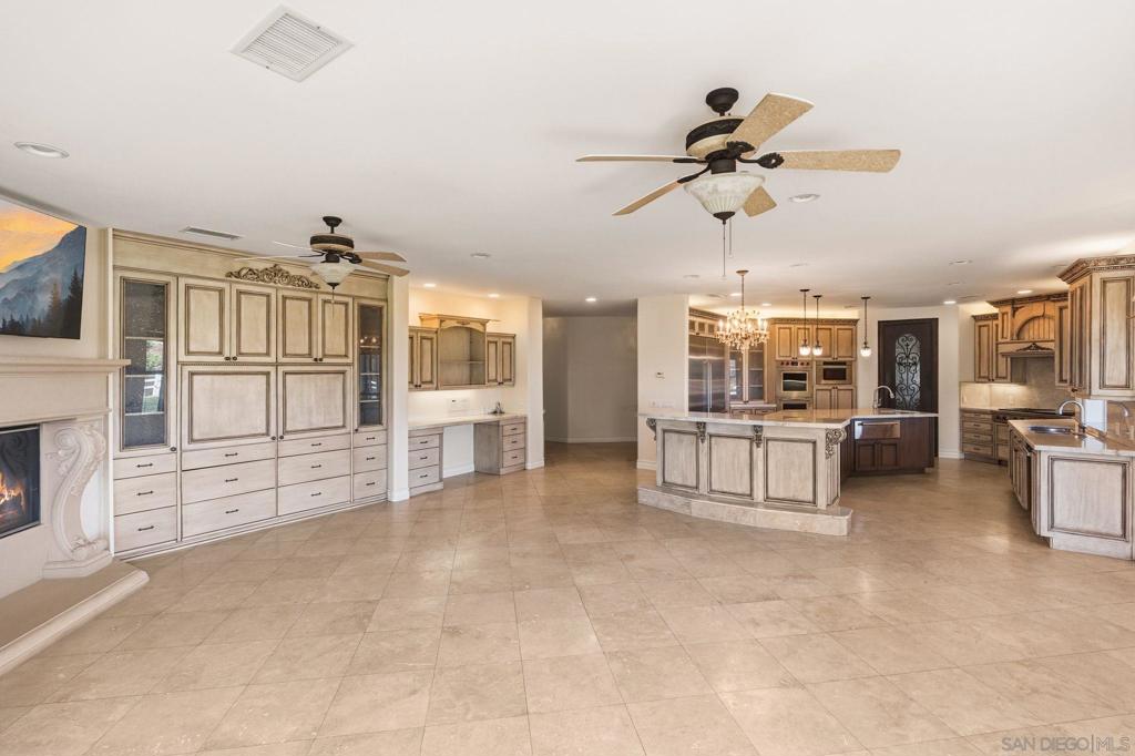 20420 Wendy Ln