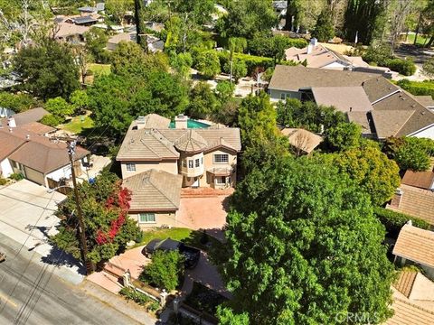 Photo of 5224 Woodlake, Woodland Hills, CA 91367 (MLS # SR26067352)