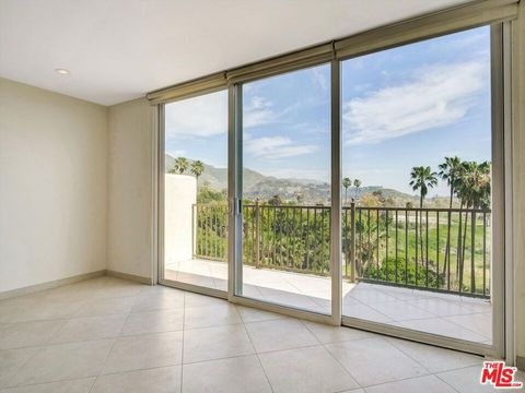 Photo of 23901 Civic Center Way #124, Malibu, CA 90265 (MLS # 25533483)