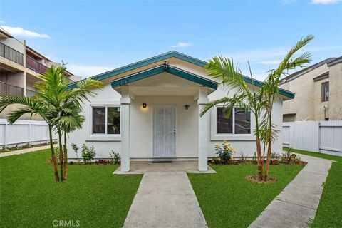 Photo of 1009 N N Parton St, Santa Ana, CA 92701 (MLS # LG26095731)