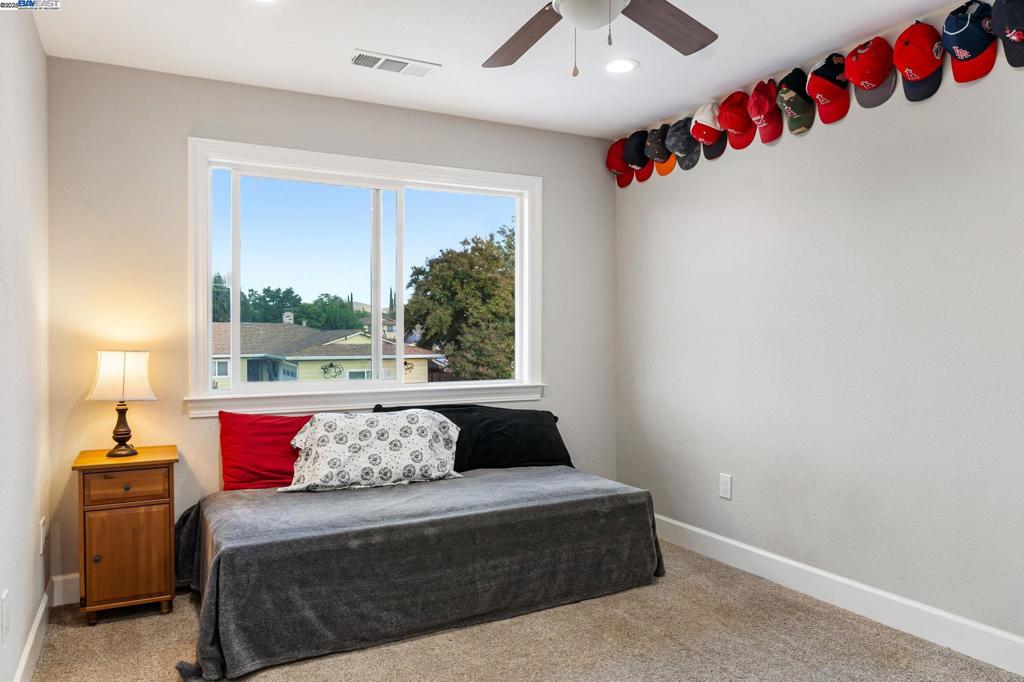 LIVERMORE - Residential