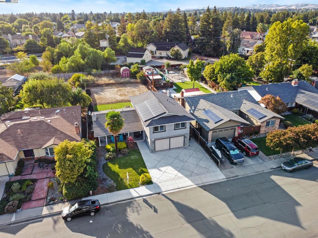 LIVERMORE - Residential