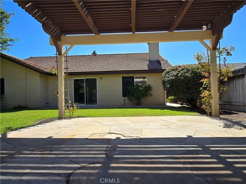 Tiny photo for 10 Rainbow Court, Templeton, CA 93465 (MLS # PI26110059)