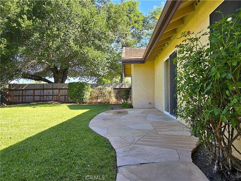 Tiny photo for 10 Rainbow Court, Templeton, CA 93465 (MLS # PI26110059)