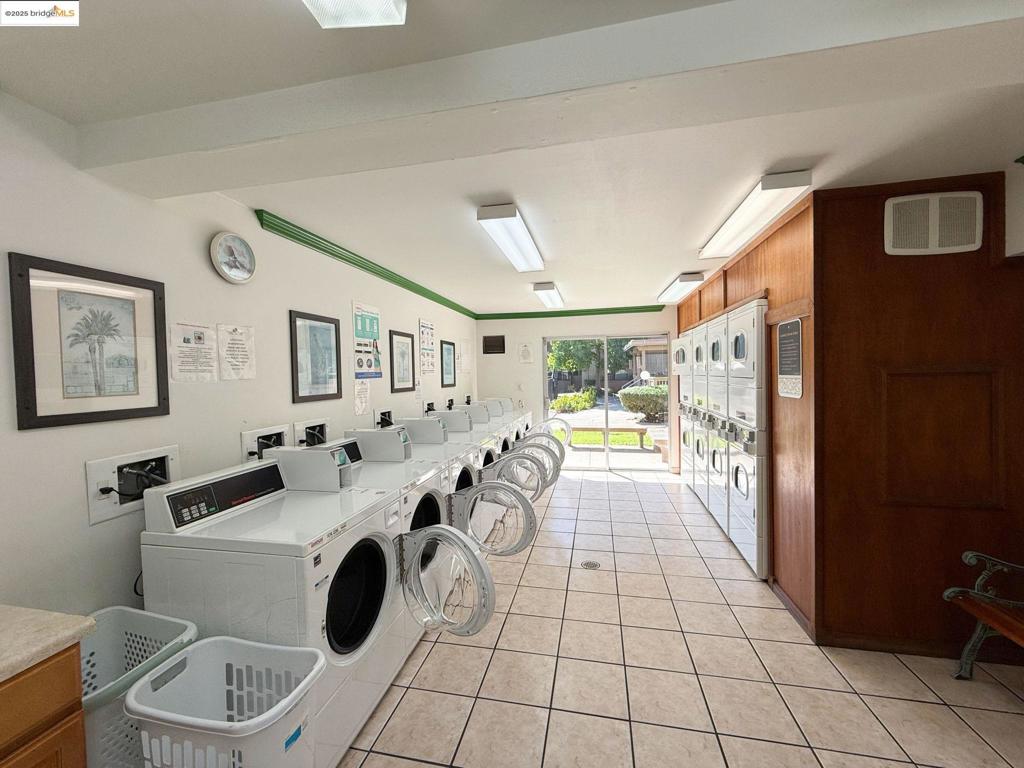 WEST ALAMEDA - Residential