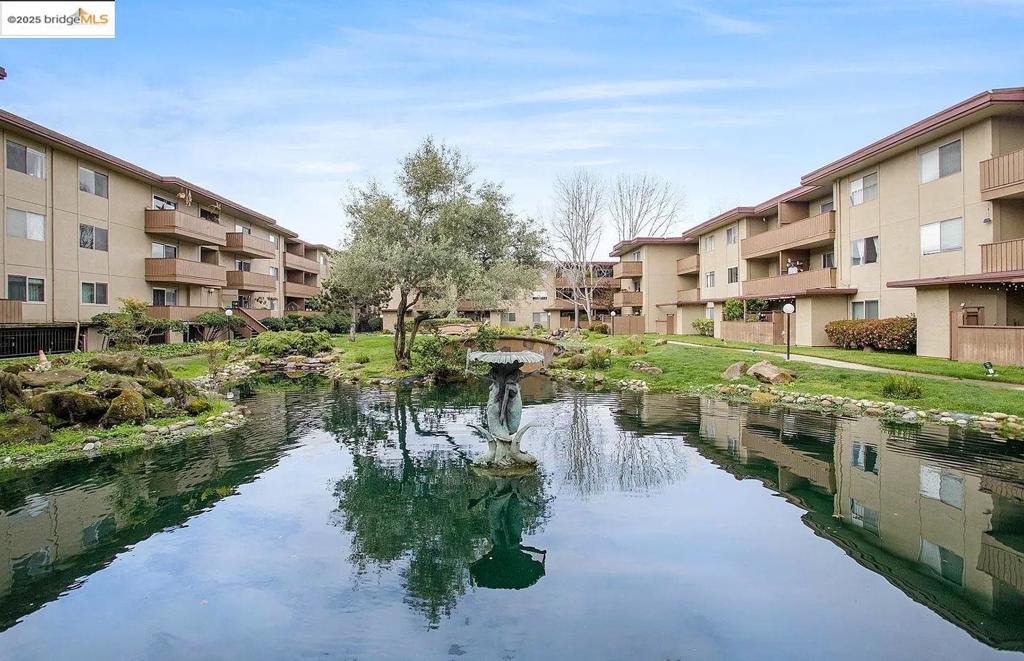 WEST ALAMEDA - Residential