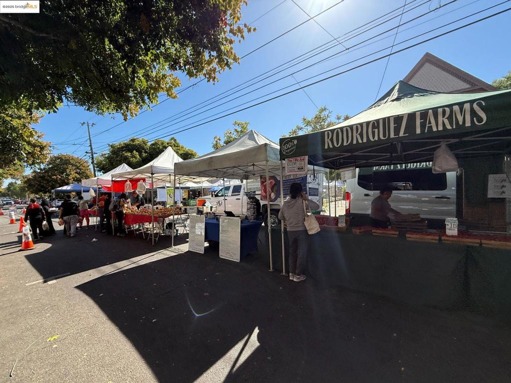 WEST ALAMEDA - Residential