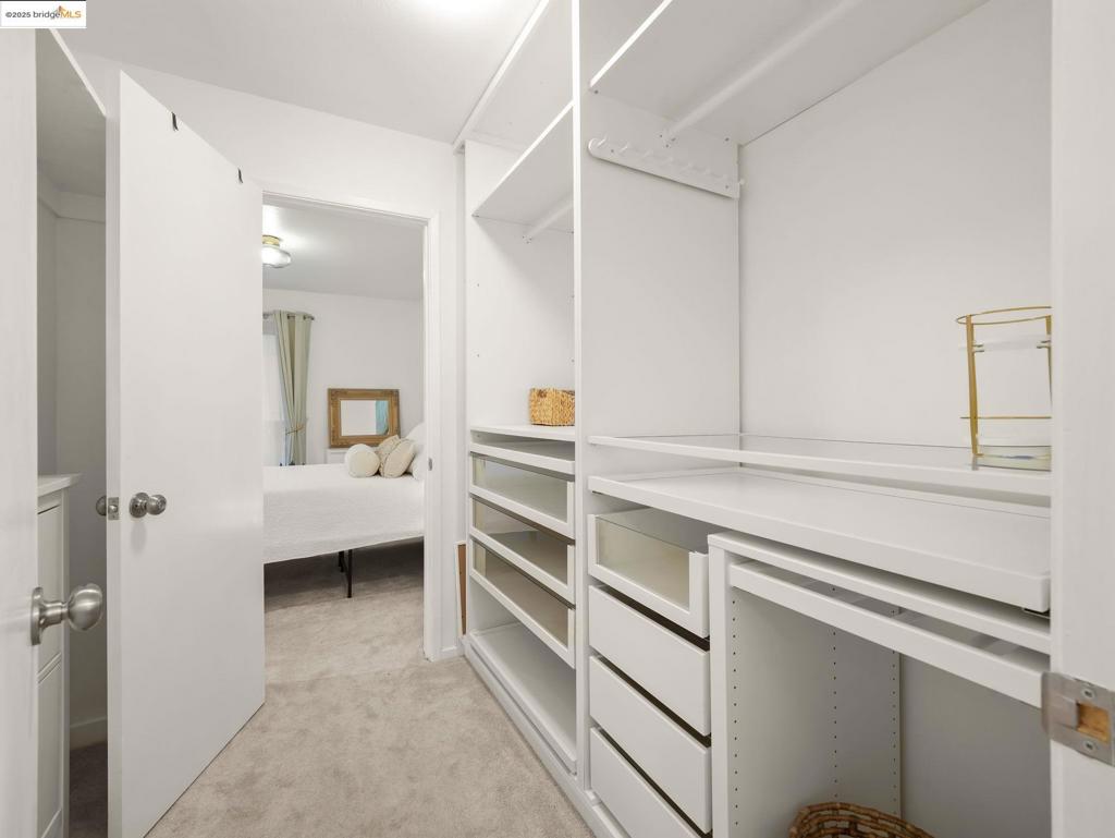 WEST ALAMEDA - Residential