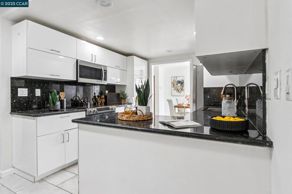 EAST VALLEY - Residential