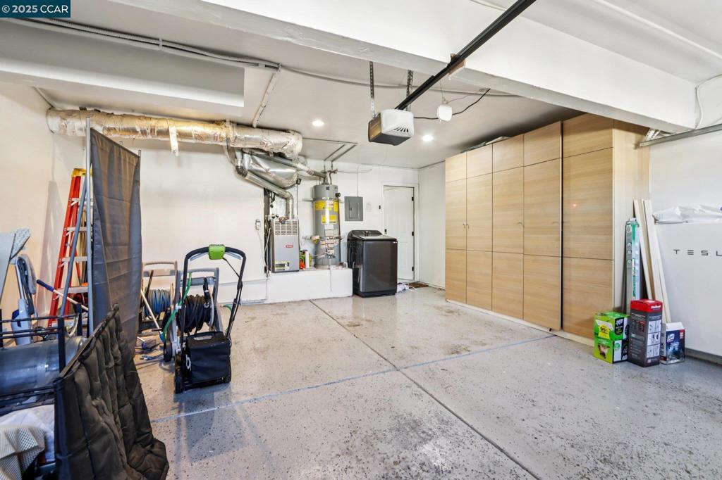 EAST VALLEY - Residential