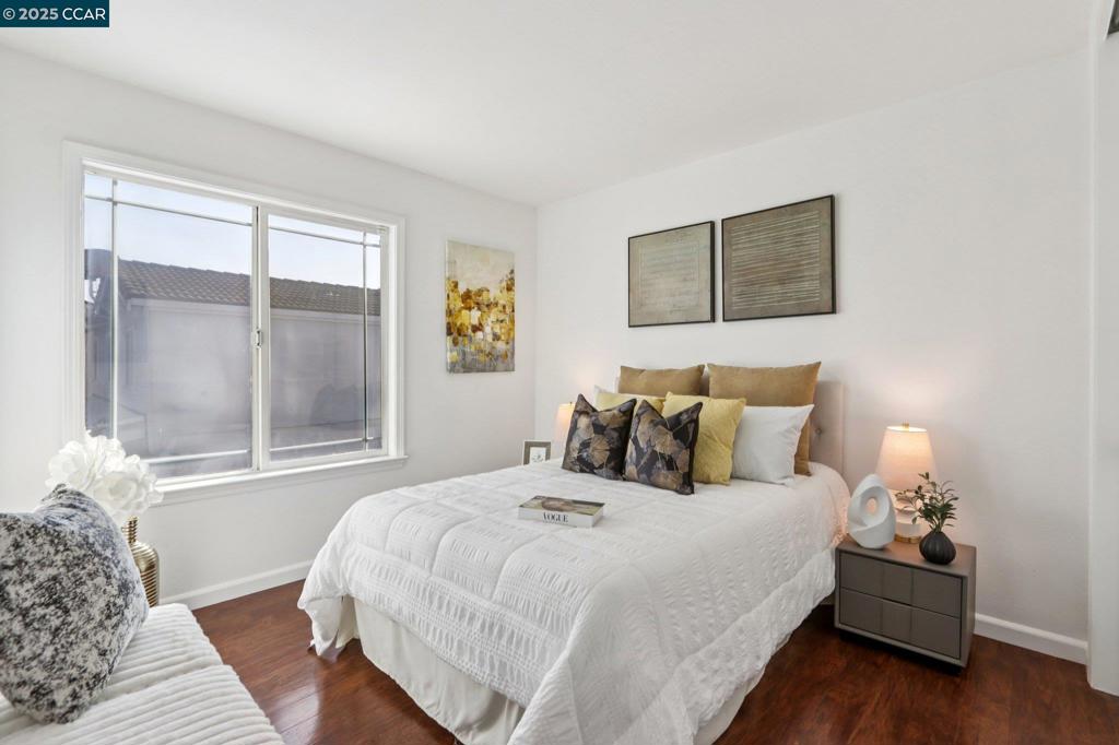 EAST VALLEY - Residential