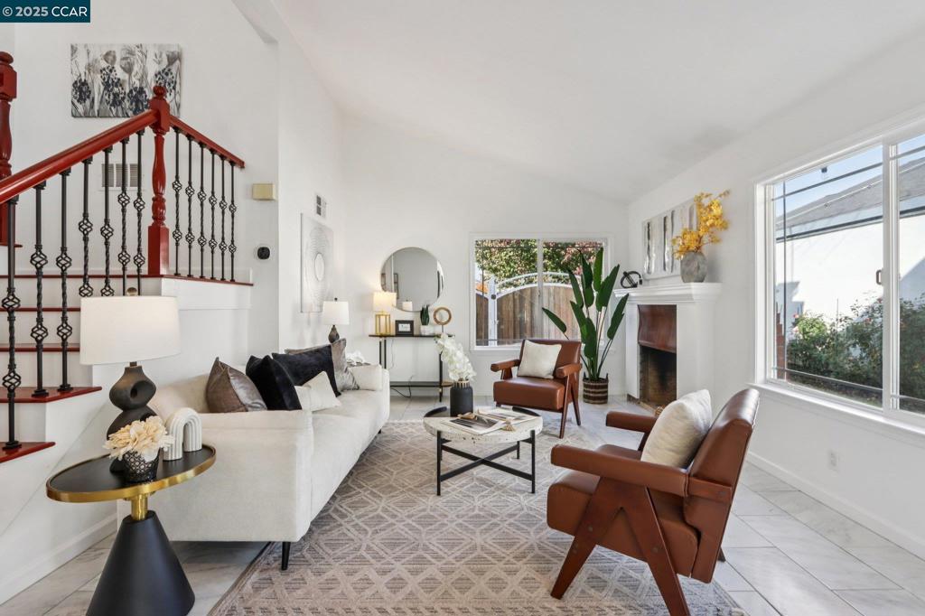 EAST VALLEY - Residential