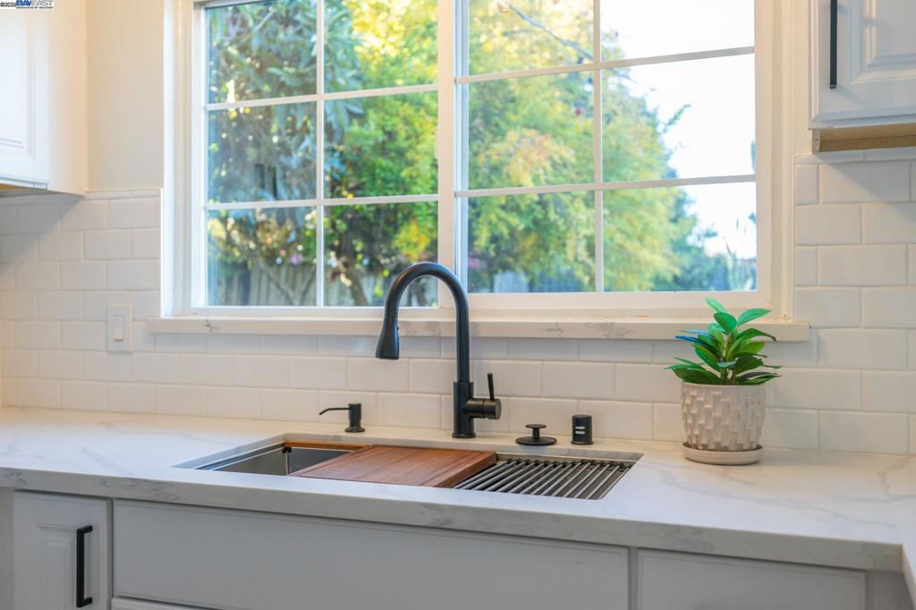 VILLAGE - Residential