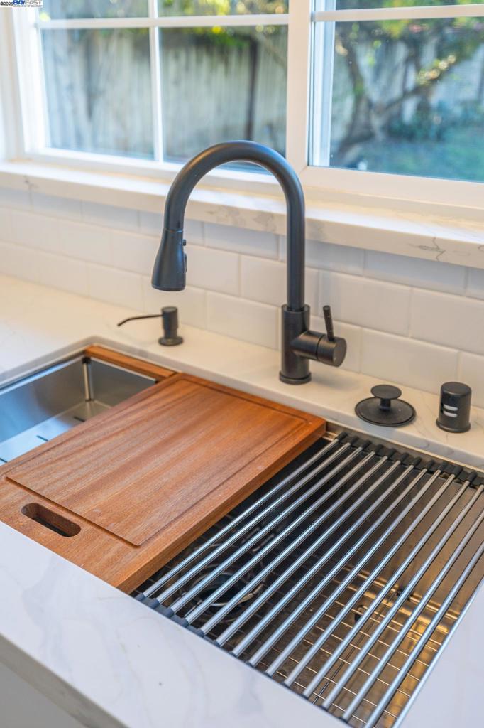 VILLAGE - Residential