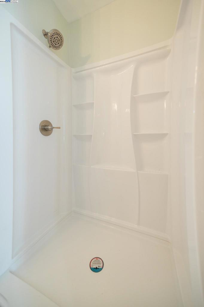 VILLAGE - Residential