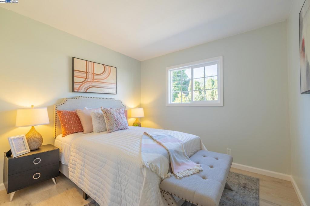 VILLAGE - Residential