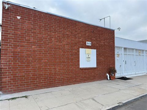 2113 Border Avenue Torrance CA 90501