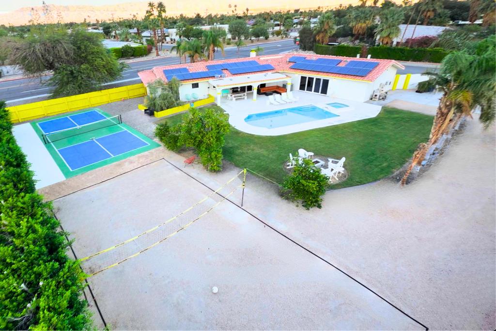 2099 E Racquet Club Road E
