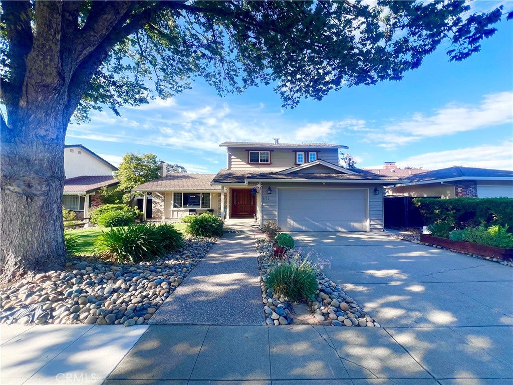 872 Mayview