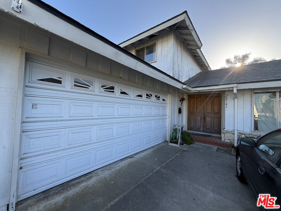 20741 Spindrift Lane, Huntington Beach CA 92646