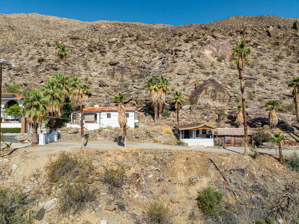 1716 Ridge Road