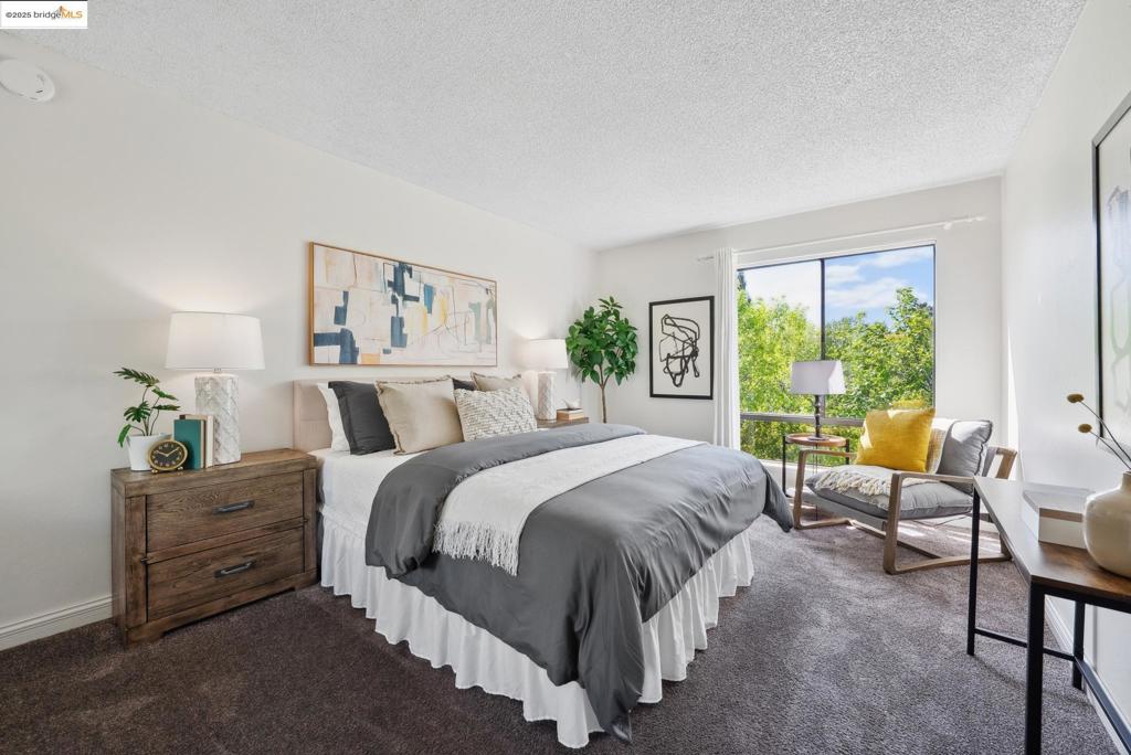 490 N. Civic Dr 505