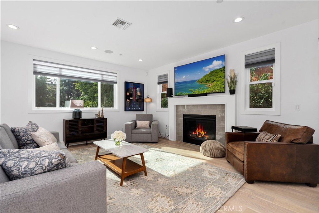 5005 Coolidge Avenue