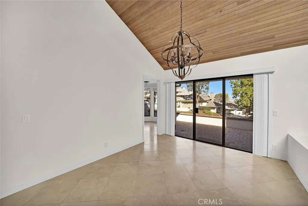 Newport Beach, California 92660, United States, 2 Bedrooms Bedrooms, ,2 BathroomsBathrooms,Residential,Active,170635