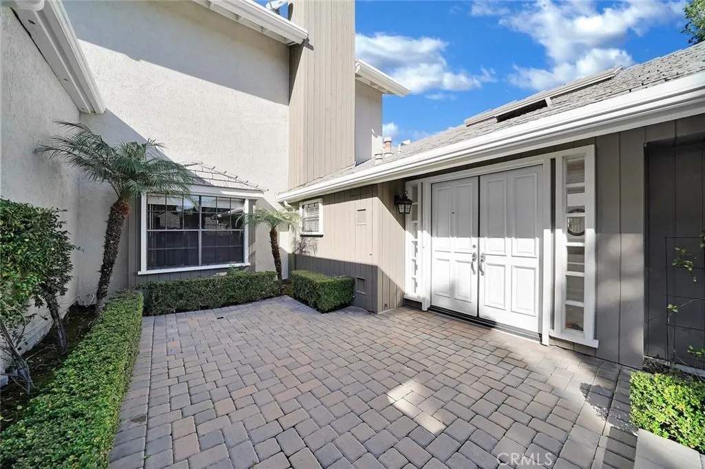 Newport Beach, California 92660, United States, 2 Bedrooms Bedrooms, ,2 BathroomsBathrooms,Residential,Active,170635