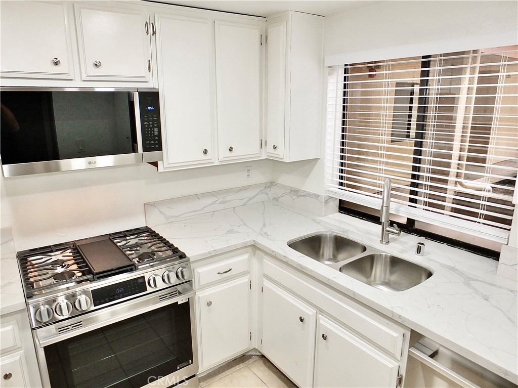 2510 E Willow 102