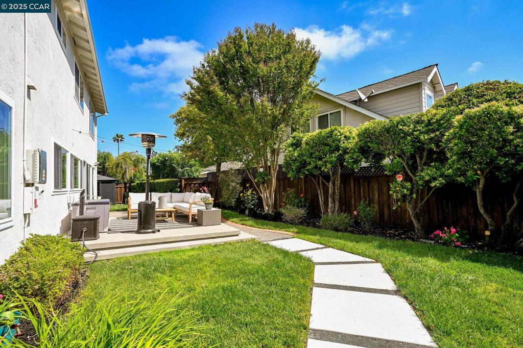 GREENBROOK - Residential